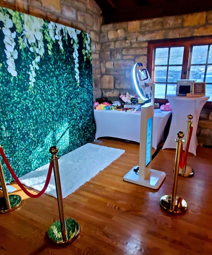 Wedding Photo Booth